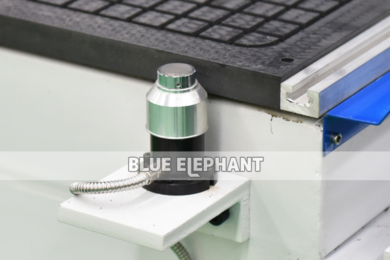 自动换刀开料机零部件