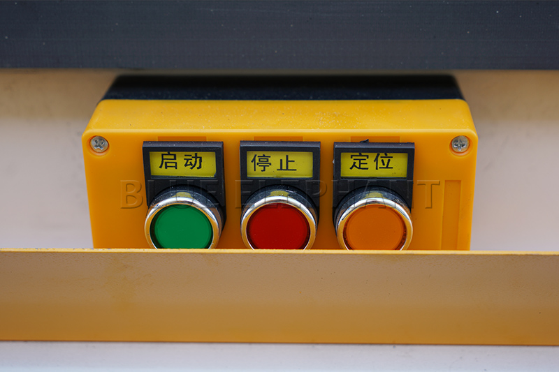 双工位直排换刀加工中心