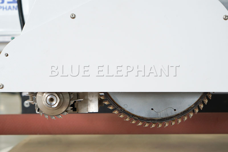 子母锯加工中心