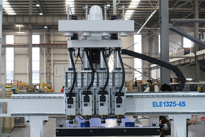 四工序开料机带自动上下料平台