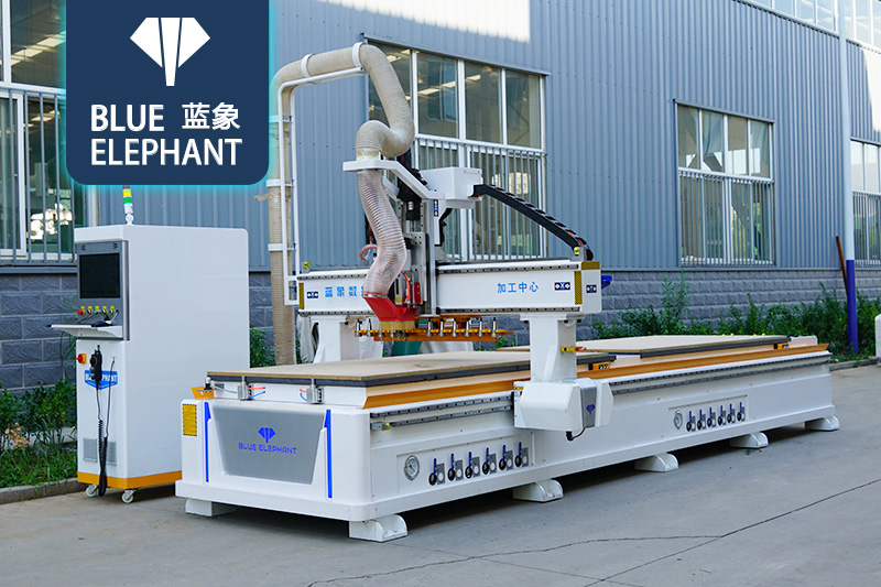 双工位直排加工中心