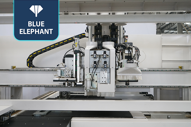 自动换刀数控六面钻